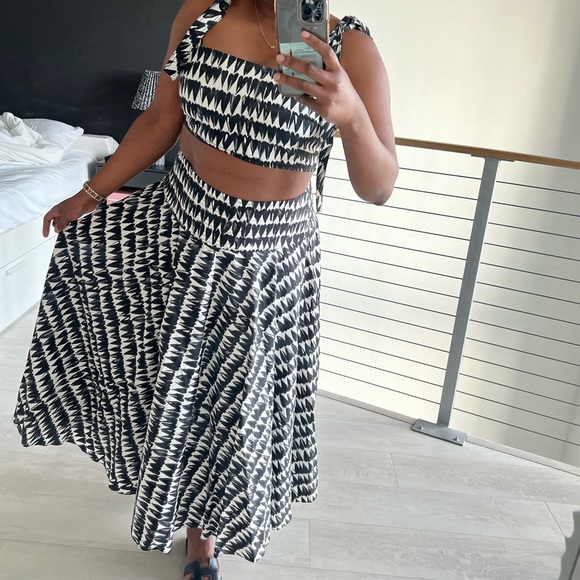 Zara 2 piece sw collection crop top and skirt - Picture 8 of 8